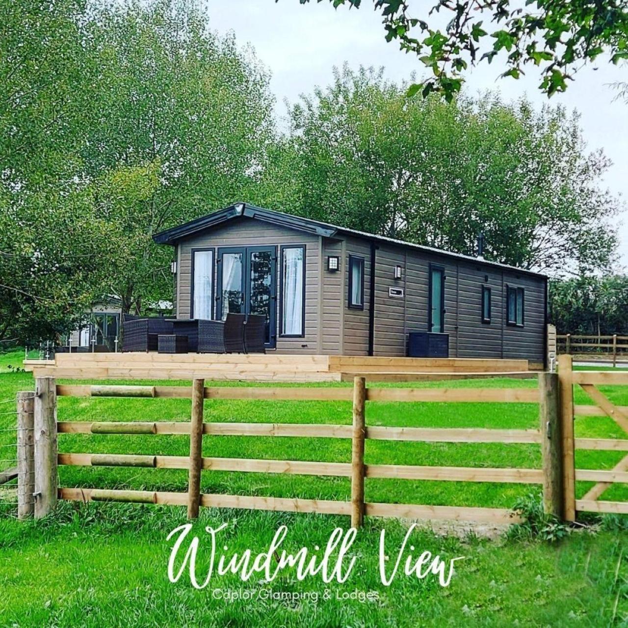 Caplor Glamping & Lodges Hereford Exteriér fotografie