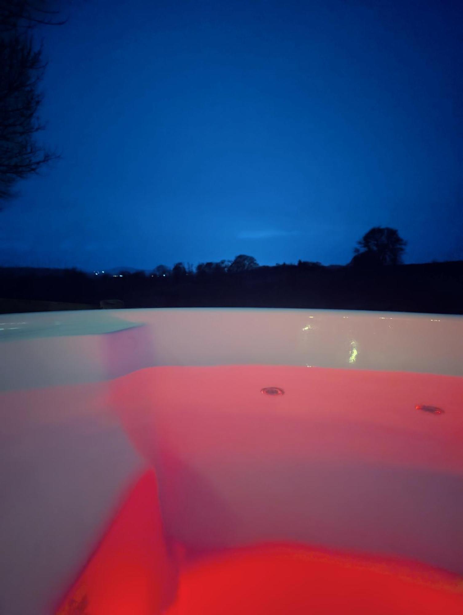 Caplor Glamping & Lodges Hereford Exteriér fotografie