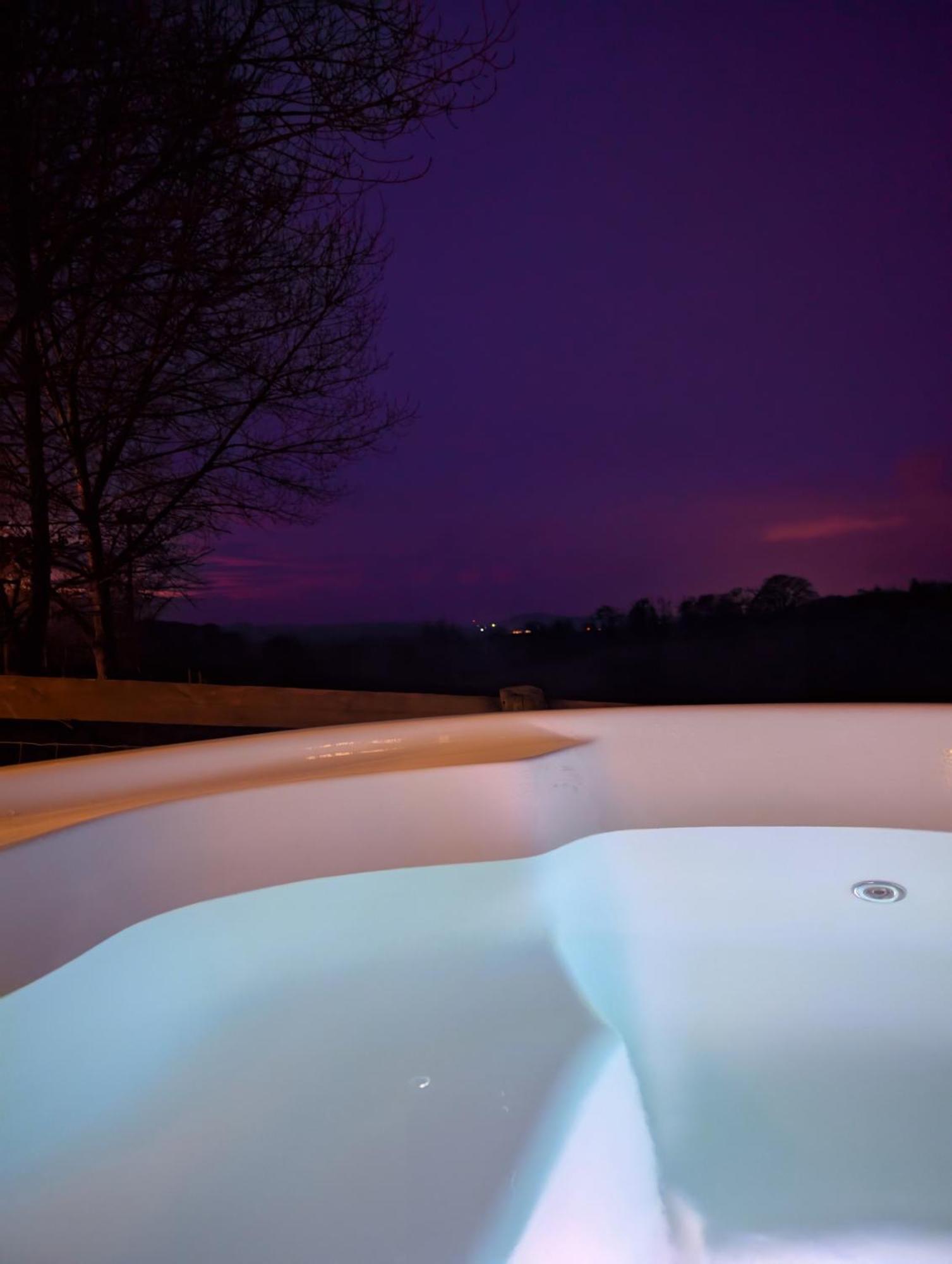 Caplor Glamping & Lodges Hereford Exteriér fotografie