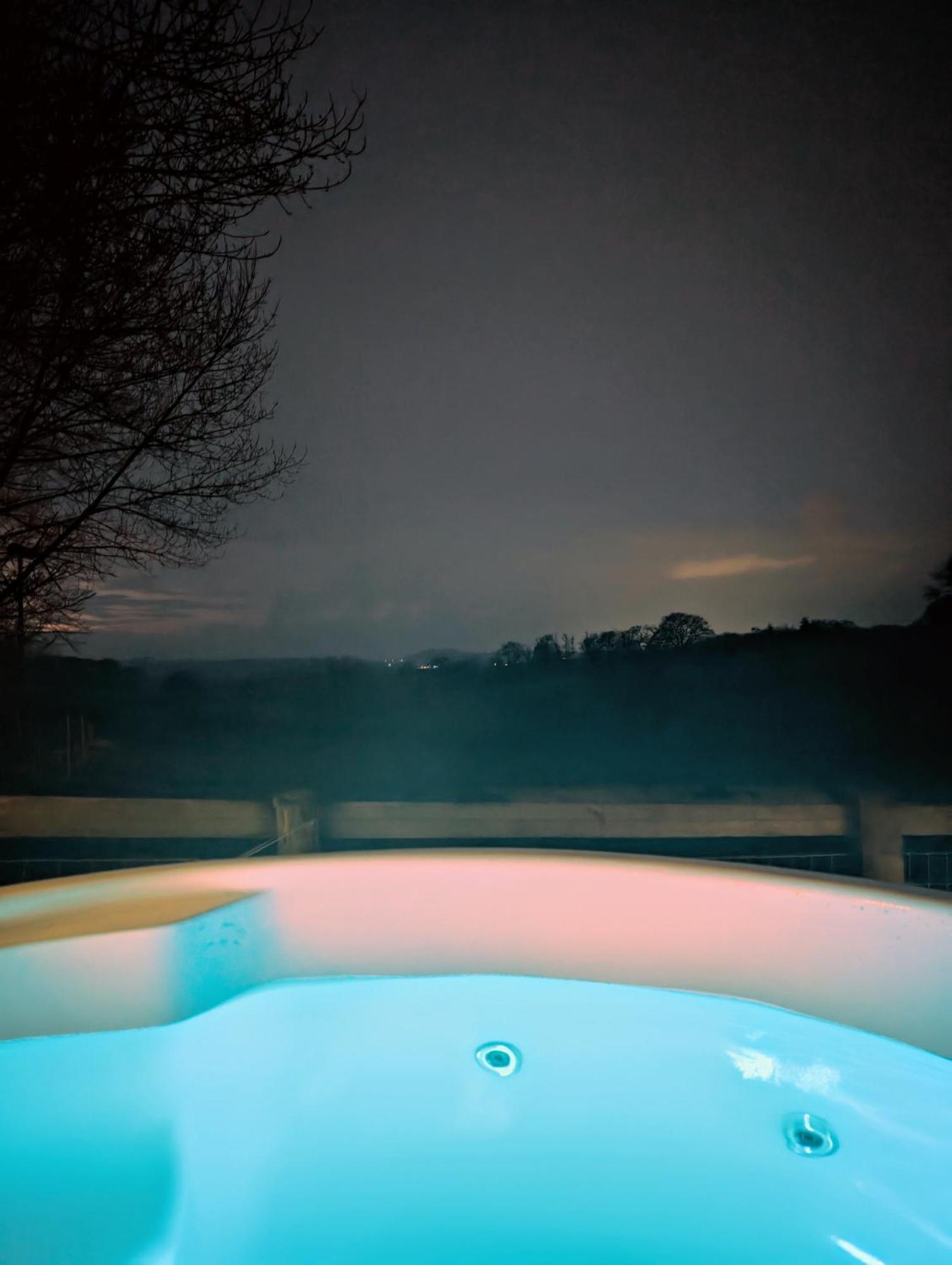 Caplor Glamping & Lodges Hereford Exteriér fotografie