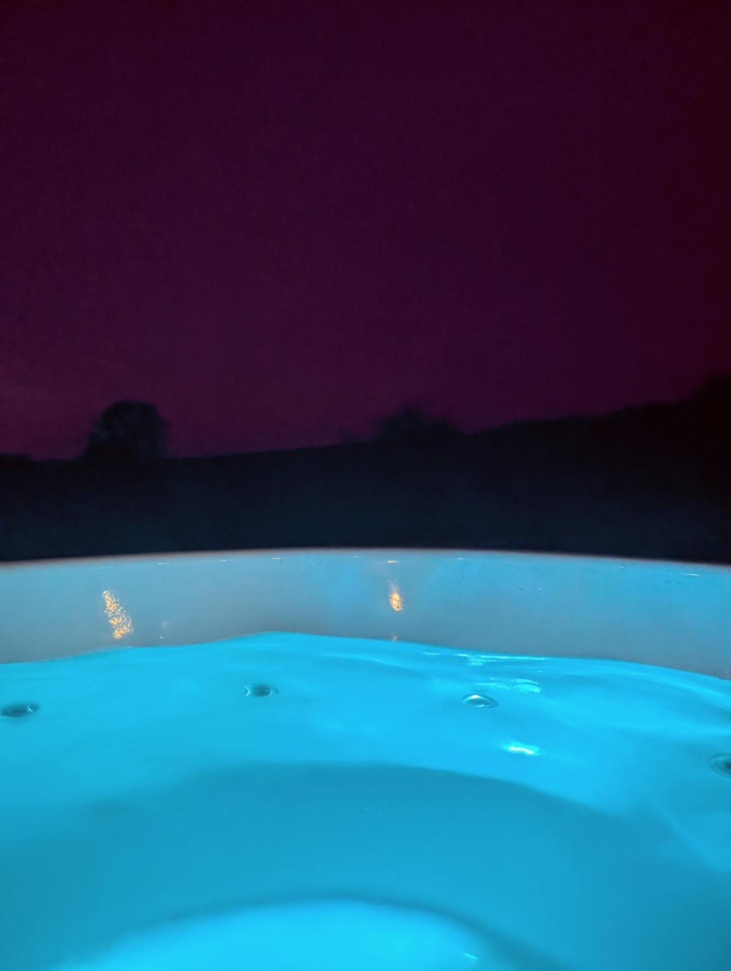 Caplor Glamping & Lodges Hereford Exteriér fotografie